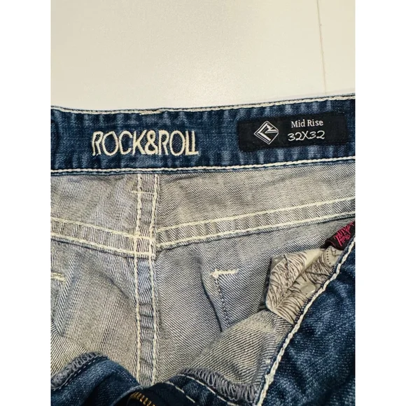 Rock & Roll Cowgirl Mid-Rise Bootcut Jeans, Size 32x32 - Picture 7 of 9